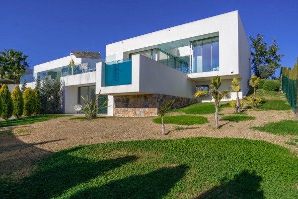 Featured Villa in Murcia available on Girasol today