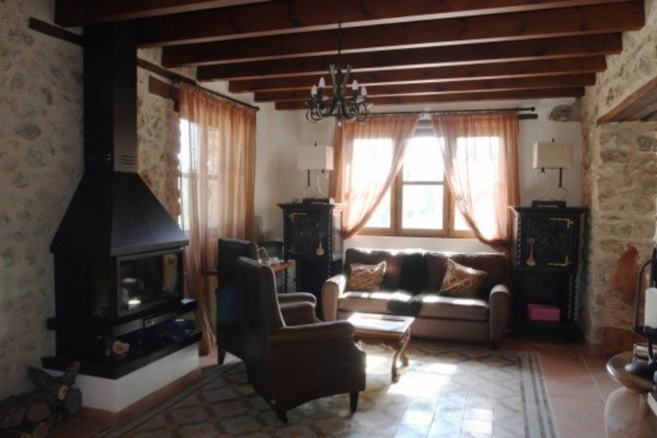 7 Bed  Country House For Sale