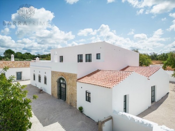 9 Bed  Finca For Sale
